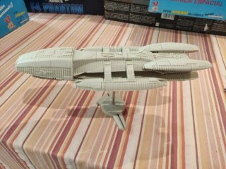 Maqueta de Nave Galáctica