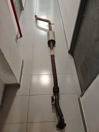 Tubo escape intermedio Abarth 595 con silencioso