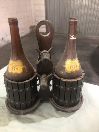 2 Bottiglie Magnum Castelgreve 1979 con Supporto