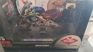 Moto miniatura  Guiloy Honda RC 211V Escala 1:10