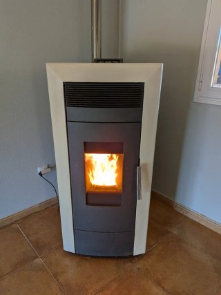Hidroestufa de pellets 20kW