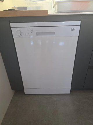Urge Vender Lavavajillas Beko Blanco