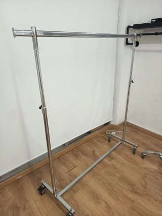 Perchero Profesional Desmontable y Regulable