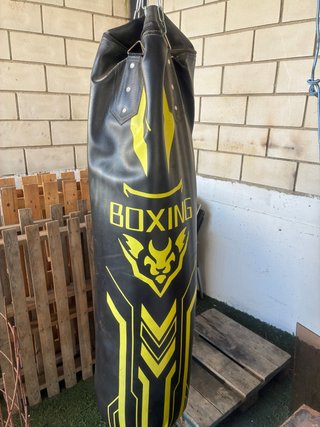 Saco de Boxeo Negro y Amarillo