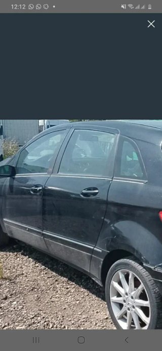 Puerta trasera Mercedes Clase B
