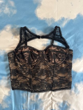 Top bustier de encaje negro
