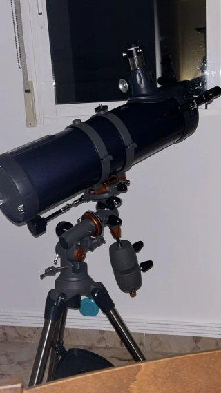 Telescopio Celestron 31045 AstroMaster 130 EQ