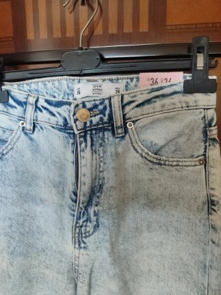 Pantalón vaquero Zara azul talla S