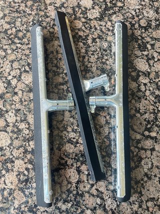 1 x Espátula de Suelo