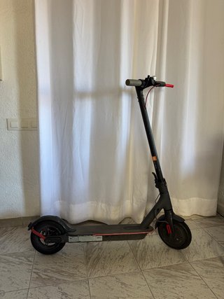 Patinete Eléctrico Xiaomi Mi Electric M365