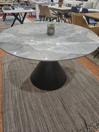 Mesa Redonda de Cristal Efecto Mármol