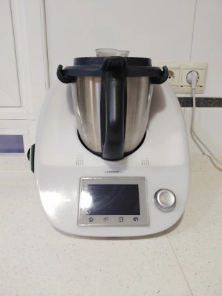 Thermomix con accesorios, cook-key y recetas