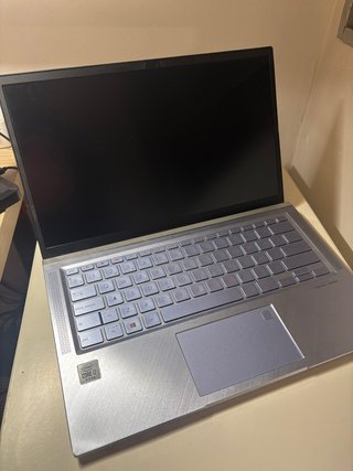 Portátil ASUS ZenBook 14 UX431FL