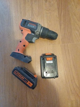Taladro Atornillador Black & Decker 18V
