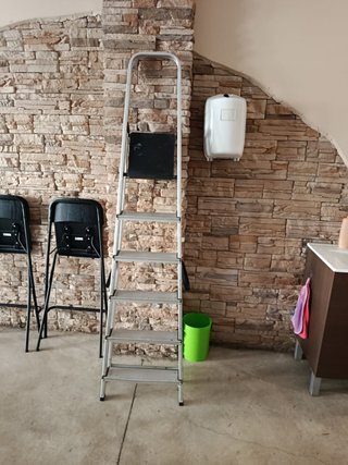 Escalera de Tijera Metálica