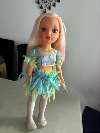 Muñeca Nancy Hada Azul con Mechas Rosas