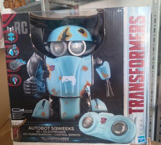 Robot control remoto Hasbro - Transformers Autobot