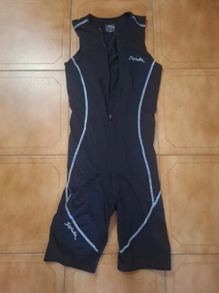 Tritraje Spiuk Negro