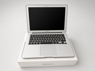 MacBook Air 13 2017 i5 8GB