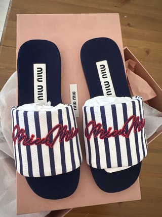 Sandalias Miu Miu Rayadas