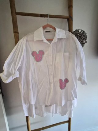 Camisa Blanca con Estampado de Minnie
