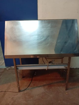 Campana extractora de acero inoxidable. DISPONIBLE