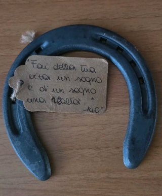 Ferro di cavallo portafortuna