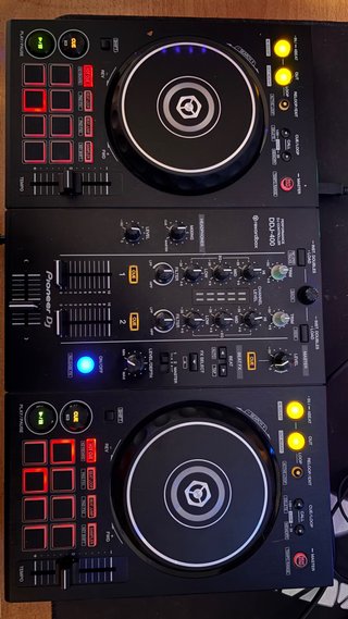 Pioneer DJ DDJ-400 con maletín