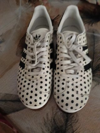 Zapatillas Adidas Lunares Blanco y Negro