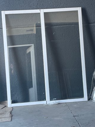2 Ventana corredera con Climalit y Persiana