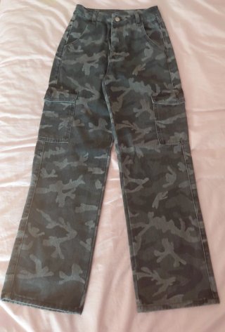 Pantalón Cargo Camuflaje