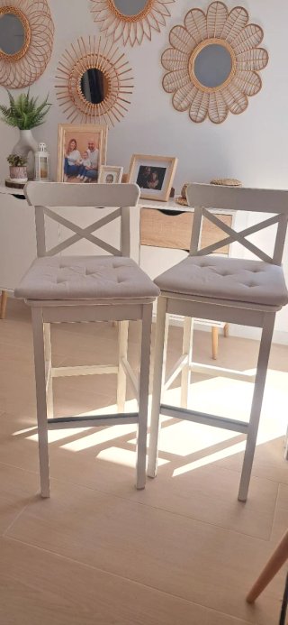 Set de 2 Taburetes Altos de Cocina Blancos