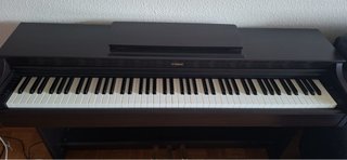 Piano Digital Yamaha Arius YDP-163R