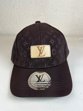 Gorra Louis Vuitton Marrón (CON ETIQUETA)