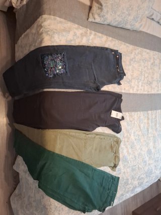 Lote de 4 pantalones de mujer