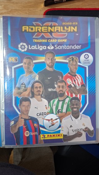 Álbum Panini Adrenalyn XL 2022-23