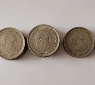 Lote de Monedas de 50 Pesetas (1957)