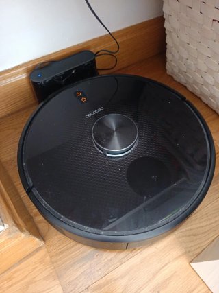 Robot Aspirador Cecotec Negro