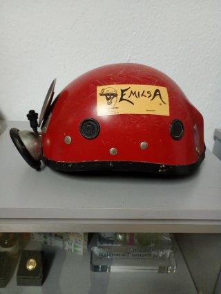 Casco Espeleología Emilsa modelo Karst