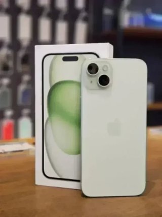 IPHONE 15 128GB VERDE 96% BATTERIA