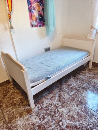 Cama Infantil 143×73.Medidas colchón 70×140