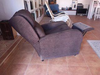 Butaca reclinable marrón