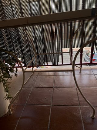 Mesa de Jardín de Hierro y Cemento