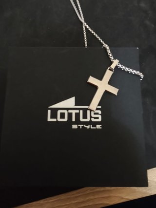 Colgante Cruz Lotus Style