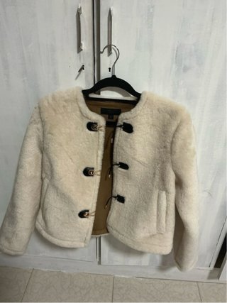 Abrigo Zara Crema