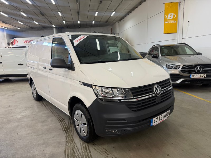 Volkswagen Transporter 6.1 Kombi Batalla Corta 2.0 TDI 2022