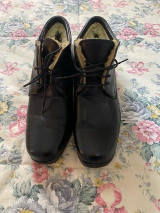 Botines Negros con Forro Interior