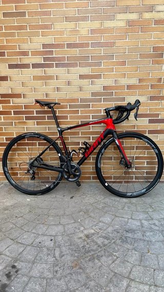 Bicicleta de Carretera Giant Defy Advanced