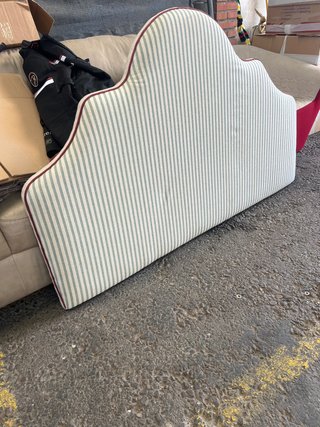Cabecero de Cama Tapizado