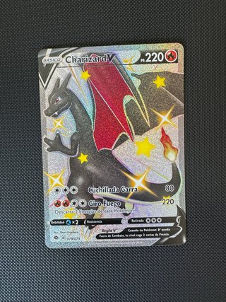 Carta Pokémon Charizard V Camino de Campeones